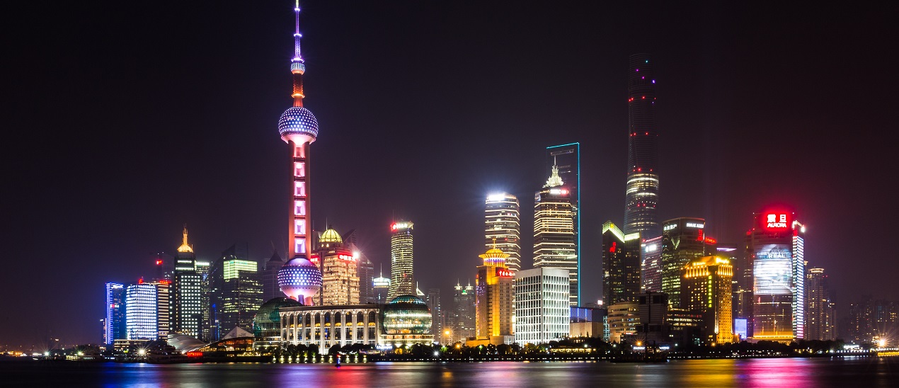 Shanghai Skyline 2015 Night - Philipp - 1270x548px.jpg